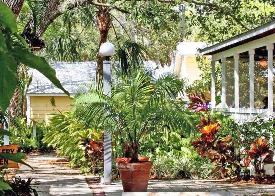 Towles Court Artist Colony